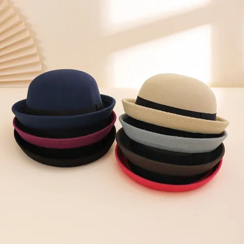 Chapeau Fedora en Laine Classique Unisexe Style Britannique Chapeau Bassin Dôme Hiver Chaud Chapeau Jazz Mode Rétro Casquette Pour Hommes Femmes