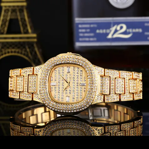 Vrouwen Luxe Volledige Strass Kwartshorloge Mode Legering Waterdicht Analoog Polshorloge Elegant Bling Dames Sieraden Horloge