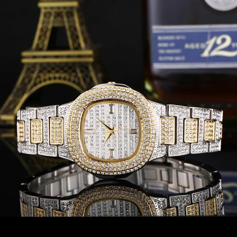 Vrouwen Luxe Volledige Strass Kwartshorloge Mode Legering Waterdicht Analoog Polshorloge Elegant Bling Dames Sieraden Horloge