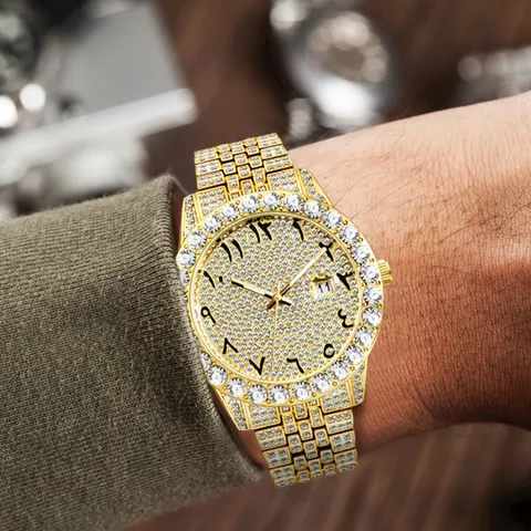 Hip Hop Men Quartz Watch Full Rhinestone Luxury Gold Fashion Big Dial Waterproof Calendar Arabic Numerals Alloy Watch