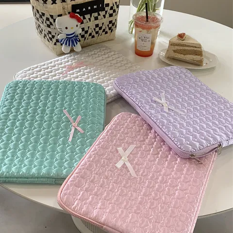 Ins Cute Heart Quilted Laptop Sleeve Tablet Bag With Bow Women Soft Padded Protective Carrying Case For Daily Use