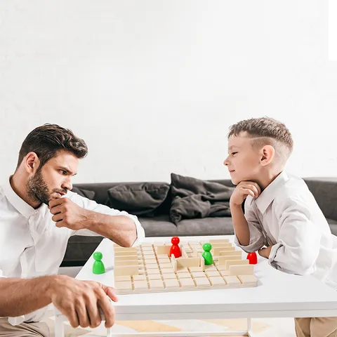 Wooden Logic Thinking Board Game Strategy Maze Desktop Toy Parent Child Interactive Educational Puzzle Game Gift