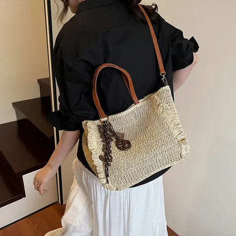 Dames Stro Geweven Tote Tas Grote Capaciteit Casual Strandurlaub Schoudertas Met Kwast Hangende