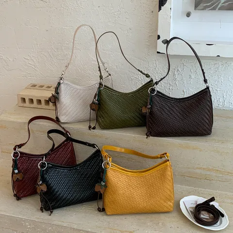 Sac Bandoulière en Cuir PU Tissé pour Femmes Sac Aissellie Rétro Commuter Mode