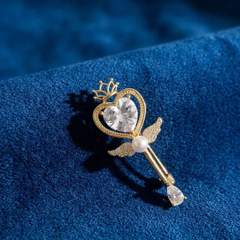 Koper Strass Kunstparel Kroon Hart Brooch Pin Voor Vrouwen Mode Jurk Pak Corsage Sieraden Cadeau