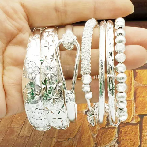 Brazalete Étnico Vintage de Aleación Chapada en Plata para Mujer Retro Ajustable Patrón Estrellado Joyería Carácter Fu