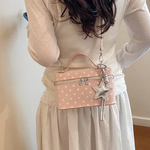 Sac Seau en Cuir Synthétique à Pois de Mode Décontracté pour Femmes Élégant Sac Bandoulière Porté Epaule avec Charme
