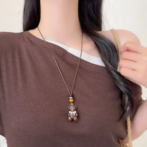 Süße Emaille Bär Anhänger Halskette Für Damen Einzigartiges Design Lange Wachsschnur Pullover Kette Mit Holzperlen Modeschmuck Geschenk