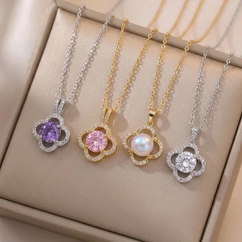 Elegant Stainless Steel Clover Pendant Necklace Luxurious Flower Rhinestone Chain Necklaces For Women Fine Fashion Clavicle Chain Jewelry Gift
