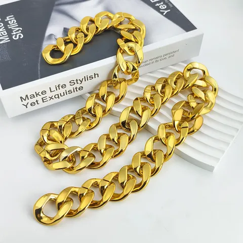 Hip Hop Plastic Resin Thick Big Gold Chain Necklace Electroplated Exaggerated Chunky Cuban Link Chain For Nightclub Party Men Women Jewelry