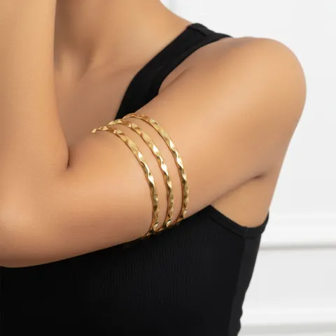 Brazalete Abierto de Metal con Tres Capas de Ondas para Mujer Brazalete de Onda Ajustable Personalizado Joyería de Moda