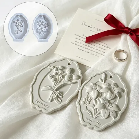 European Relief Lily Of The Valley Lily Silicone Mold For Gypsum Hanging Tag Aromatherapy Plaster Mold Car Diffuser Stone Wax Tablet DIY Craft