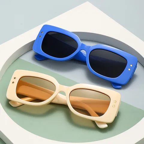 Retro Square Sunglasses With Star Rivets Wide Temple Thick Frame UV400 Protection Rectangle Eyewear For Men Women Casual Daily Outdoor