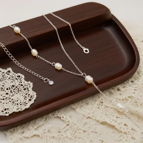 Collana Geometrica a Forma di Y in Acciaio Inossidabile con Perle d'Acqua Dolce per Donna Gioielli alla Moda di Alta Qualità
