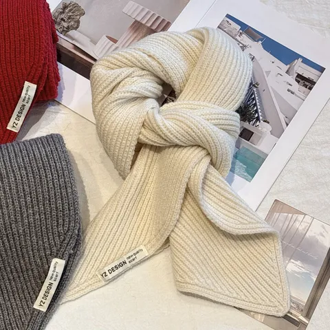Cozy Polyester Chunky Knit Neck Warmer Scarf Autumn Winter Warm Small Thick Needle Cable Knitted Mini Bib Scarf For Men Women
