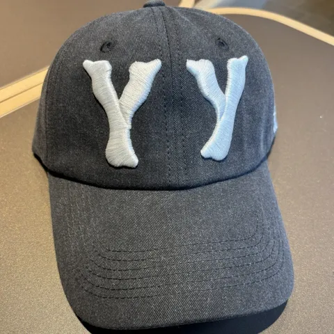 Korean Style Niche Vintage Washed Distressed Cotton Baseball Cap For Men Women Curved Brim Adjustable Embroidered Letter Peaked Hat Sunshade Travel