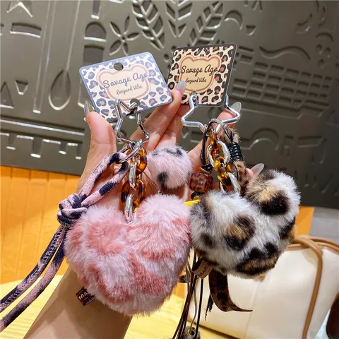 Schattige Luipaardprint Pluche Hart Sleutelhanger Pompon Tas Hanger Pluizige Ster Sluiting Sleutelring Hanger Voor Autosleutels Dames Accessoires