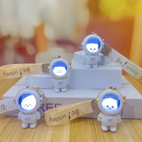 Lichtgevende Astronaut Ruimtebeer Sleutelhanger Schattige Cartoon LED Nachtlampje Paar Tas Hanger Acryl Sleutelhanger