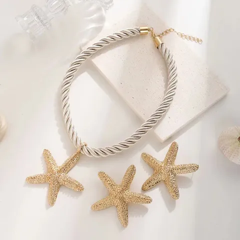 Western Style Gold Textured Starfish Pendant Twisted Rope Chain Necklace Earrings Jewelry Set For Women Summer Beach Vacation Jewelry