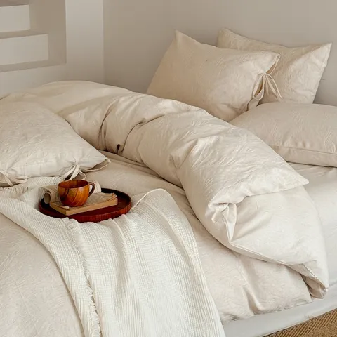 Minimalist Cotton Embossed Jacquard Bedding Four Piece Set Soft Breathable Bed Cover Sheet Fitted Sheet Home
