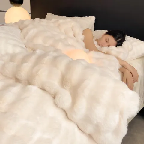 Thickened Milk Fleece Bedding Set Winter Warm Coral Fleece Duvet Cover Bedsheet Soft Fluffy Home Bed Linens