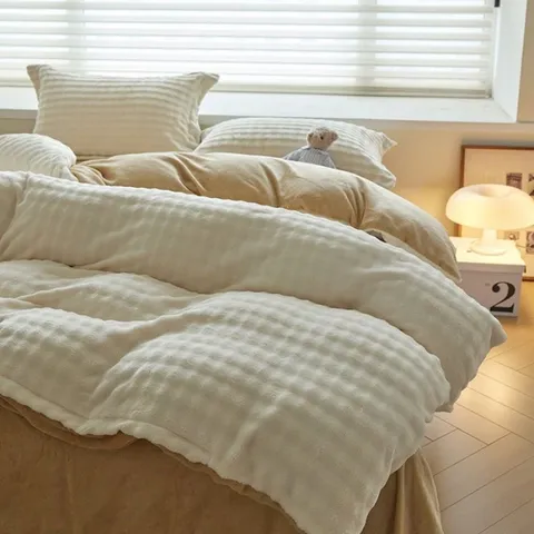 Thickened Warm Milk Velvet Bedding Set Winter Coral Fleece Duvet Cover Bed Sheet Pillowcases Home Bedroom Bed Linens