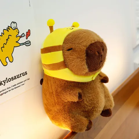 Süßes Kapibara Plüschtier Stofftier Weiche Puppe Mit Bienenhut Und Rucksack Kissen