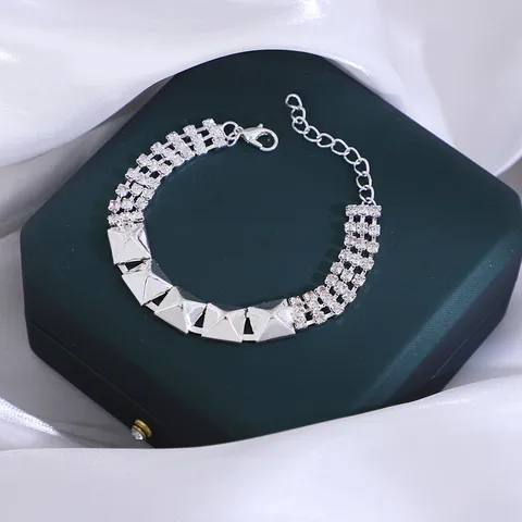 Vintage Ster Hand van Fatima Armband Verzilverd Maas Ketting Strass Geometrisch Piramide Stud Armband Sieraden Voor Heren Dames