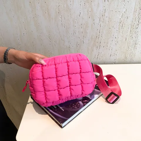 Borsa a Tracolla Trapuntata alla Moda da Donna in Nylon Leggero Borsa a Spalla Puffer Casual Quotidiana Piccola Borsa Quadrata