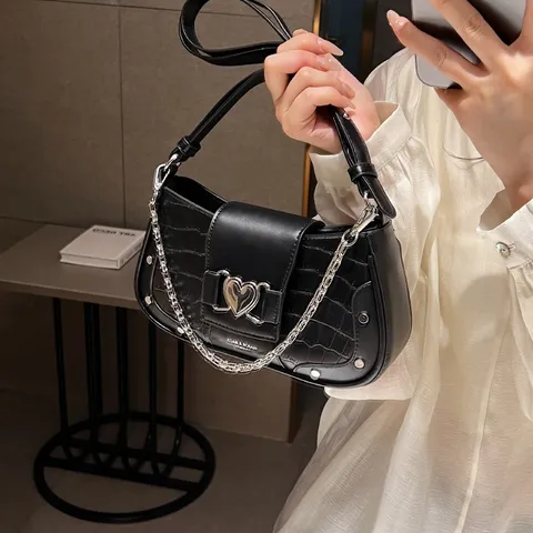 French PU Leather Underarm Bag Stone Pattern Shoulder Bag With Chain Heart Buckle Fashion Baguette Bag For Women