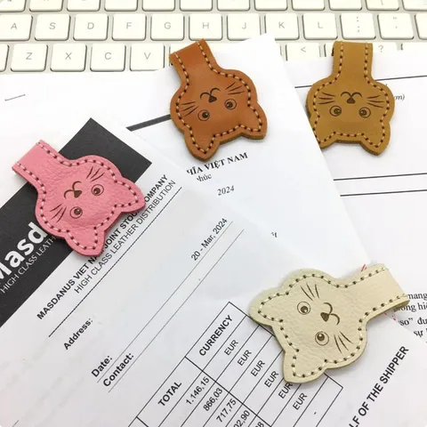 Cute Cat Magnetic Bookmark PU Leather Page Marker Reading Book Accessories For Students Office And School