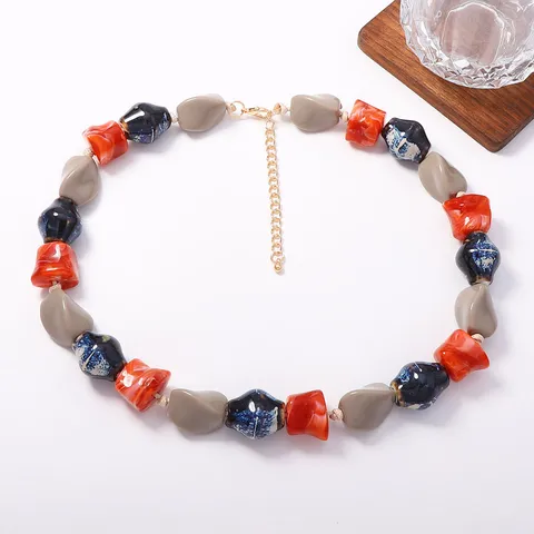 Collana di Perle Colorata Irregolare Vintage Bohemien Resina Plastica Lega Gioiello Statement Feste di Vacanza Per Donne