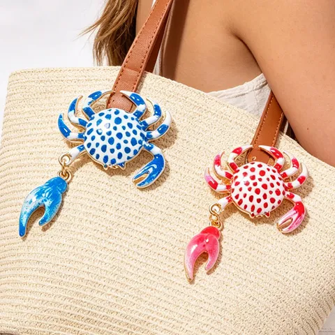 Women Sweet Cute Alloy Printed Crab Brooch Resort Vacation Beach Style Enamel Animal Brooch Pin Fashion Jewelry