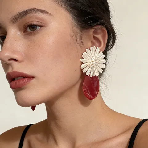 Bohemian Vacation Raffia Woven Flower Acrylic Geometric Teardrop Dangle Earrings Women Fashion Chic Jewelry