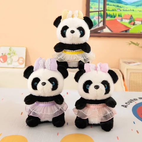 Simpatico Peluche Animale di Pinguino e Panda con Cappello Sciarpa Gonna Morbido Decorazione per la Casa Regalo