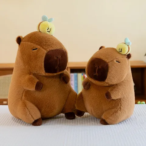 Simpatico Peluche Capibara Bambola Animale con Piccola Decorazione Ape Morbido Cuscino Abbraccio Giocattolo Compagno per Regali Ragazze
