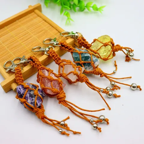 Vintage Natural Crystal Raw Stone Keychain Woven Net Mesh Bag Pendant Handmade Quartz Mineral Car Hanging Bag Charm Unisex Ornament