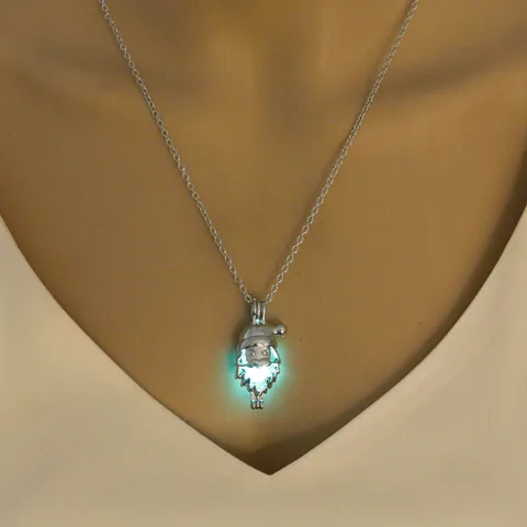 Kreative Leuchtende Weihnachtsmann Anhänger Halskette Legierung Hohlen Käfig Glühen In Der Dunkelheit Choker Kette Für Weihnachten Party Damen Feiertag Schmuck