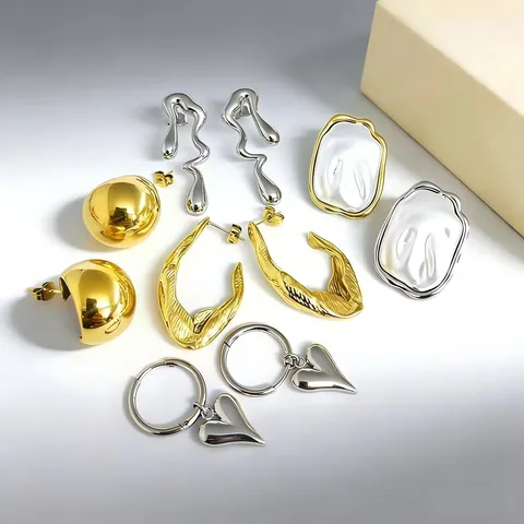 Stainless Steel Irregular Heart Artificial Pearl Earrings Gold Plated Hollow Geometric Hoop Stud Earrings Women Jewelry