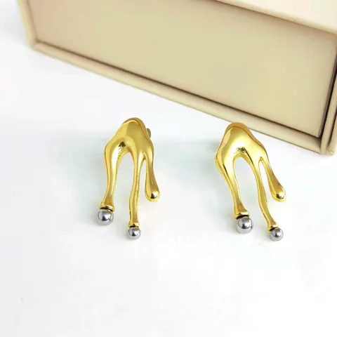 Vintage Stainless Steel Flower Leaf Hoop Earrings For Women 18K Gold Plated Round Tube Camellia Stud Earrings Jewelry