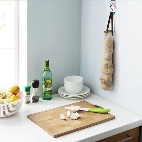 Hanging Fruit And Vegetable Storage Bag Breathable Mesh Onion Garlic Organizer Kitchen Wall Mount Sundries Pouch Holder