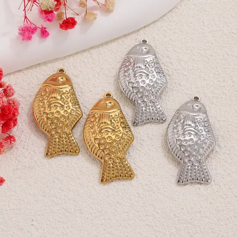 Vintage Stainless Steel Fish Pendant Textured Koi Carp Charms For DIY Necklace Bracelet Jewelry Making Accessories Handcrafted Animal Finding