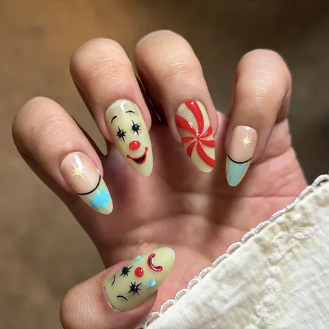 Halloween Clown Mask Spiral Candy Pattern Press On Nails Ice Translucent Resin Three Dimensional False Nail Tips Removable Fake Nails For Women Holiday Party