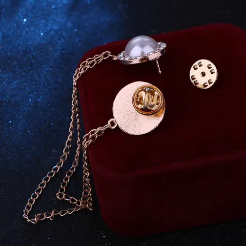 Vintage British Style Alloy Collar Pin Chain Brooch With Artificial Pearl Rhinestone Double Layer Chain Unisex Shirt Accs