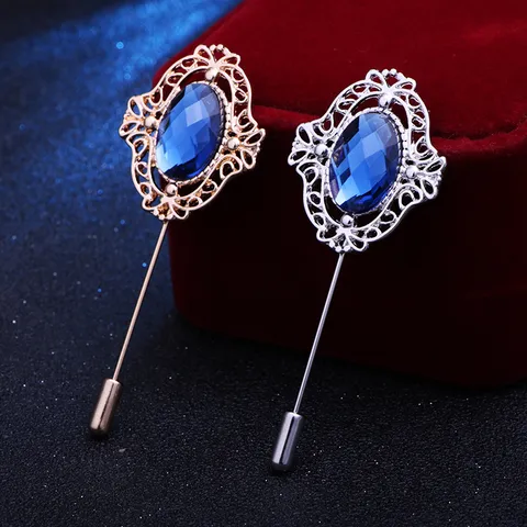 Vintage Hofstil Hohlblume Brosche Für Herren Retro Gold Silber Plattiert Reversnadel Anzug Corsage Mit Blauem Strass Eleganter Schmuck