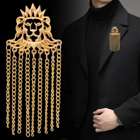 Vintage Alloy Lion Head Crown Brooch With Tassel Chain Metallic Badge Pins For Men Women Suit Jacket Costume Accessories