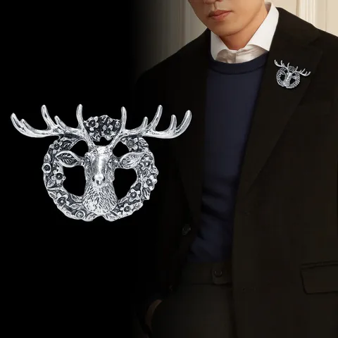 Vintage Alloy 3D Elk Head Wreath Brooch Pin Retro Euro American Style Reindeer Animal Badge For Suit Coat Unisex Apparel Accessories