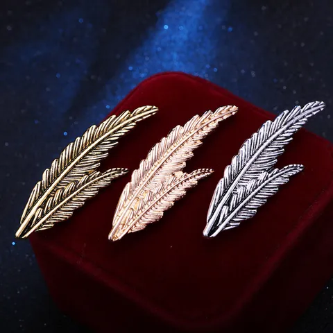 Vintage Feather Leaf Brooch Pin For Men Women Zinc Alloy Metallic Retro Suit Lapel Pin Corsage Jewelry Accessory