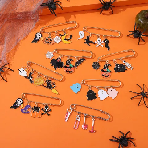 Halloween Brooch Gothic Enamel Badge Pin Alloy Pumpkin Ghost Cobweb Safety Pin Brooch For Costume Party Accessory Jewelry Gift