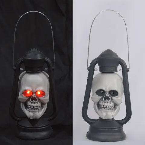 Lanterna a Teschio di Halloween Retrò LED Occhi Rossi Luminosi Decorazione Horror Festival dei Fantasmi Accessori per Feste Luce